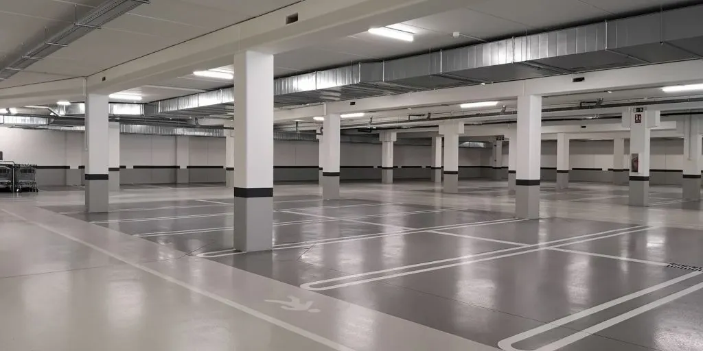 Nettoyage de parkings professionnel à Claye-Souilly par Klinova